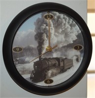 Young Town Quartz Western Maryland Train Clock