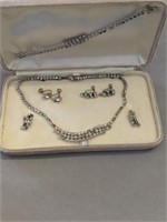 Vintage Rhinestone Necklace,Bracelet & Earring Set