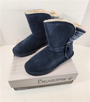 NEW Bearpaw Boots (Size: 9)