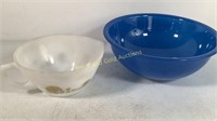 Pyrex Mixing  bowl & larger Corningware bowl
