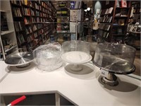 CAKE STANDS WITH LIDS