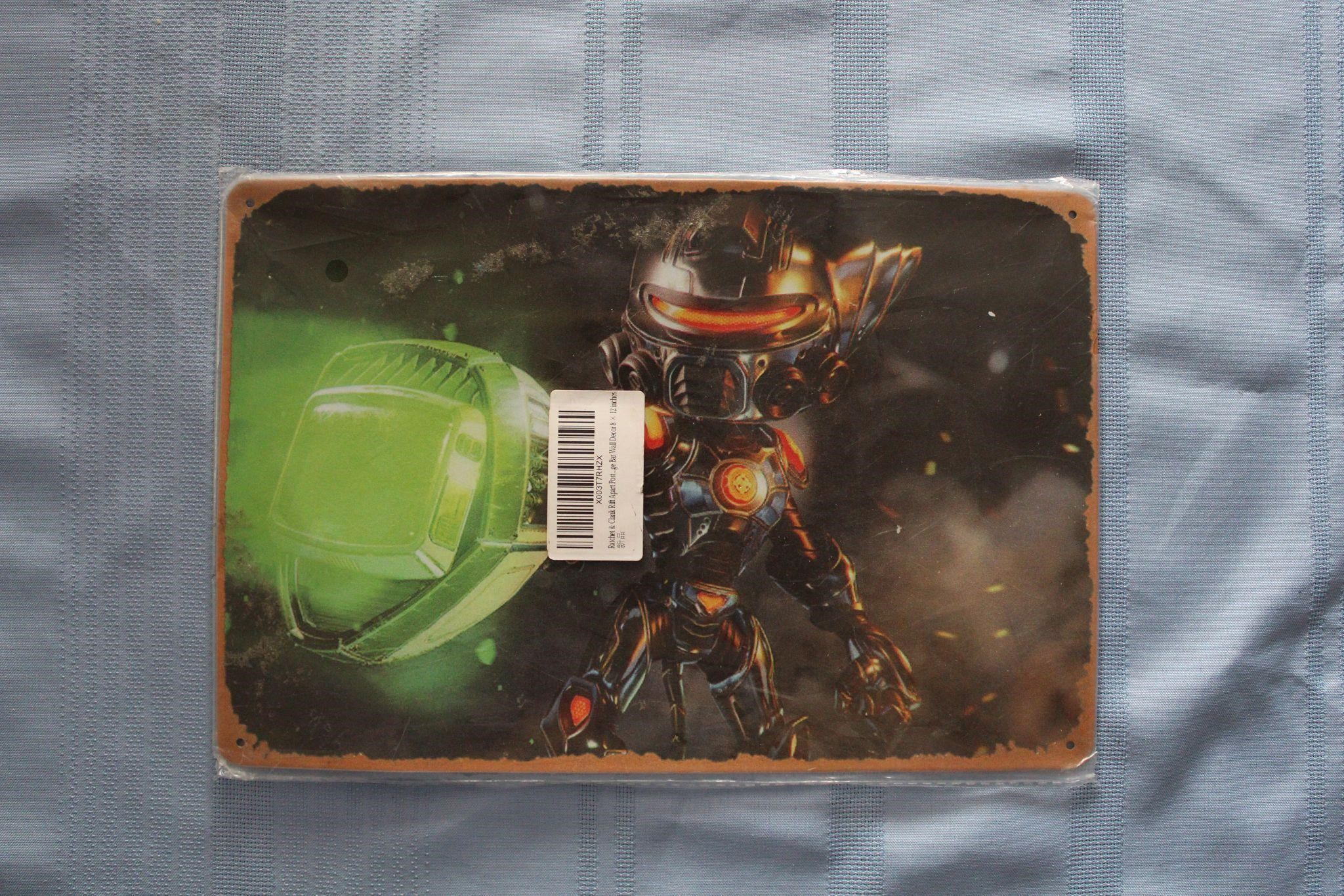 Retro Tin Sign: Ratchet & Clank Rift Apart