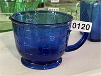 Vintage Hazel Atlas Cobalt Blue Glass Measuring &
