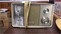 Mid-Century Modern Radio