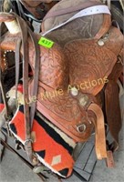 Saddle 16"seat w/bridle & pad-stand Not included