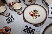 Red Rooster 8 Salad Plates (Poppytrail by Metlox)