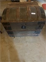 DOME TOP TRUNK