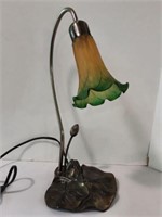 Adorable Lily Pad Table Lamp