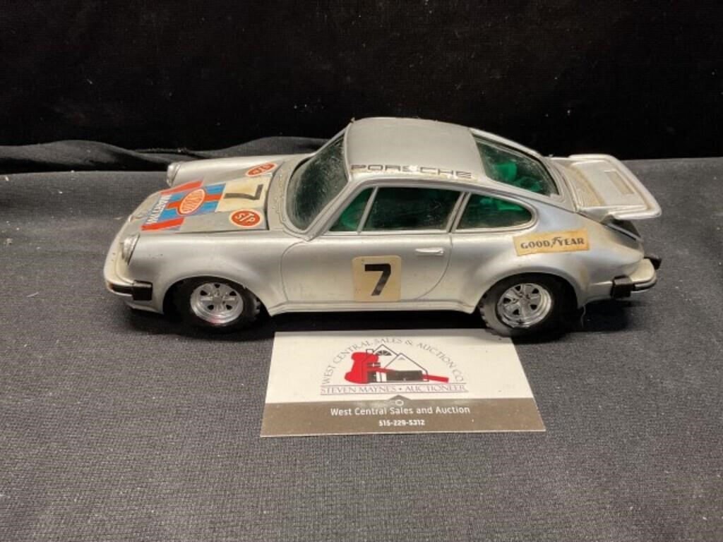 Plastic Porsche