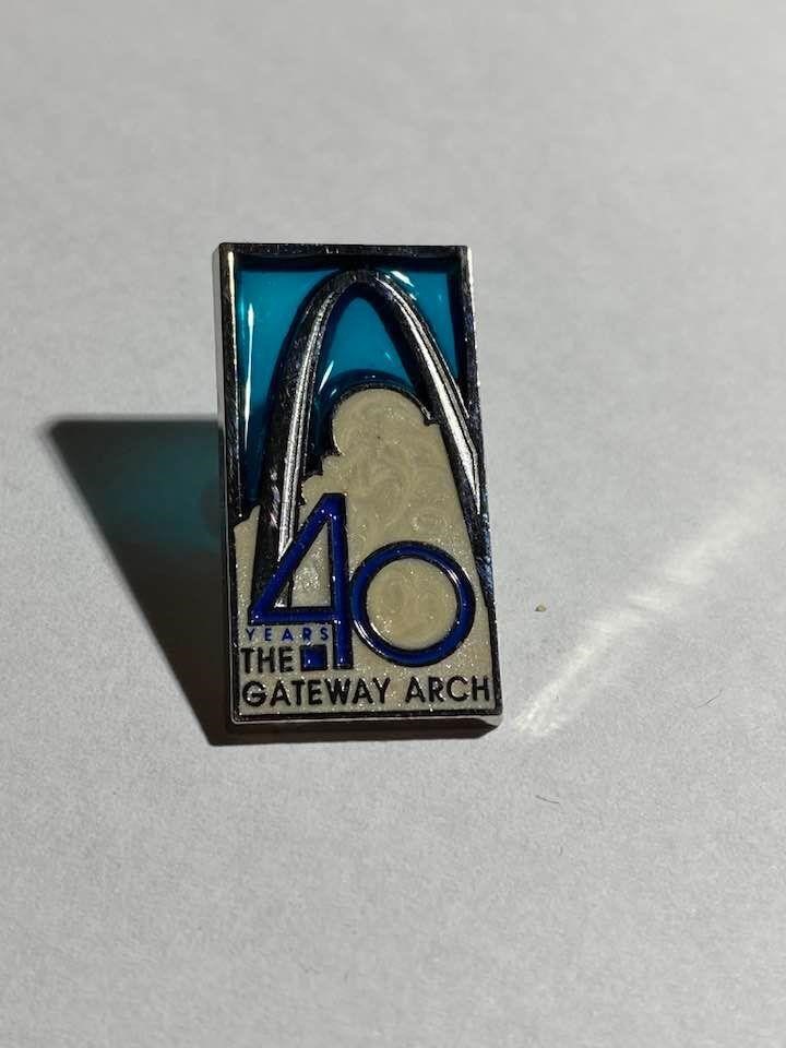 St. Louis Arch 40th Anniversary Pin