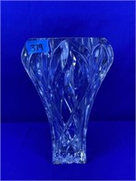 Crystal centerpiece vase