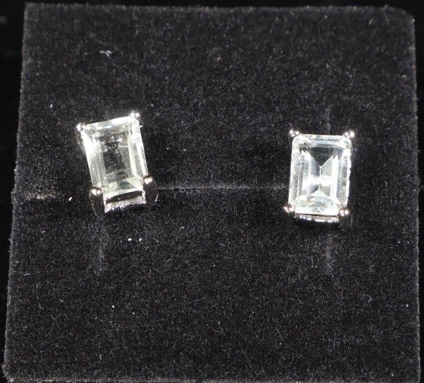 7x5MM EMERALD CUT GREEN AMETHYST STUD EARRINGS