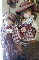 F - LOT OF 2 COLLECTIBLE DOLLS (F27)