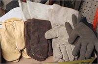 2 Trays Welding Gloves & Work Gloves