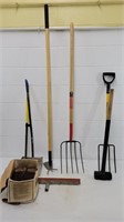 Lot of assorted yard tools