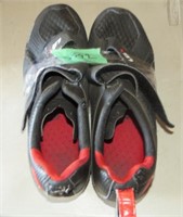 2 Pairs Of Reebok Garneau Exercise Shoes Size