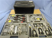 PITTSBURGH 105 PC TOOL SET & CARRY CHEST