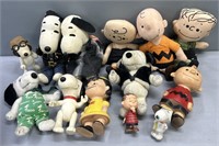 Charlie Brown & Snoopy Plush Toys Lot