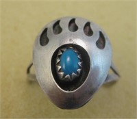 Navajo SS Turquoise Bear Claw Shadow Box Ring