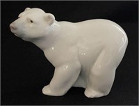 Lladro Attentive Polar Bear