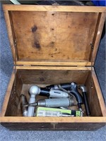 PNEUMATIC TOOLS IN WOODEN BOX