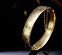9ct yellow gold weighted hinged bangle