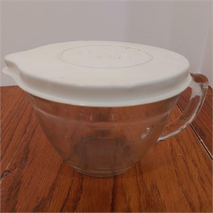 Pampered Chef Measuring Bowl