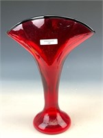 Fenton Red Ebony Crest Fan Vase