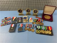 MILITARY MEDALS & REWARDS VINTAGE