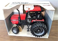 CASE IH 2594 TOY TRACTOR
