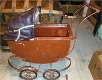 Vintage dolls carriage