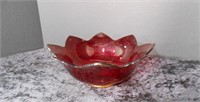 Amberina Pointed Petal Glass Bowl 9" Dia