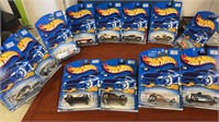 Miscellaneous lot of 12 Hot wheels New on card