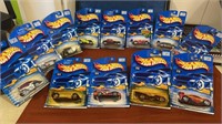 Miscellaneous lot of 12 Hot wheels New on card