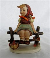 Goebel "Just Resting" Figurine c 1950 - 55 112 3/0