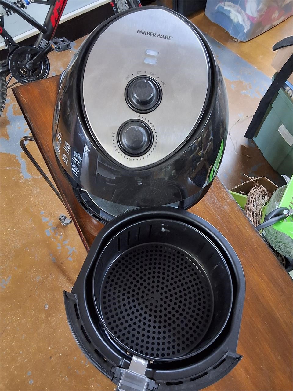 Air fryer excellent condition - like new