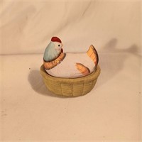 Mini Hen on Nest Trinket Holder