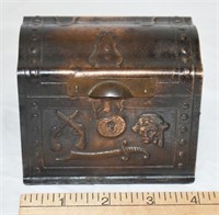 VINTAGE METAL PIRATES CHEST COIN BANK