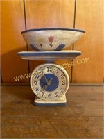 Ceramic scale kitchen clock