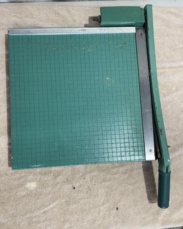 Large 16" Paper Cutter