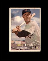 1957 Topps #22 Jerry Snyder VG to VG-EX+