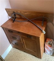 Shelf with commode