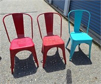 3 METAL STOOLS