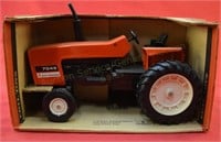 Allis-Chalmers 7045 Tractor