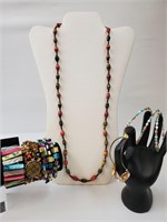 Assortment of Mixed Jewelry