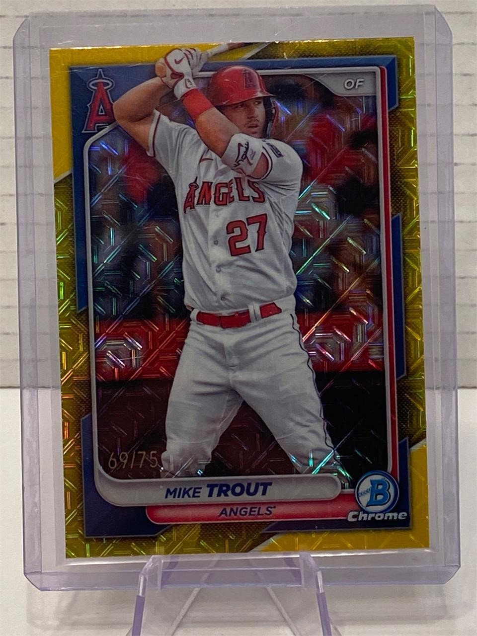 Mike Trout Mojo Yellow Refractor /75