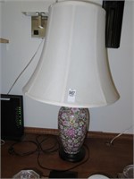 table lamp w/wood base