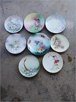 8 X WALL HANGING PLATES