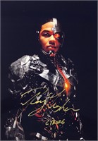 Justice League Photo Ray Fisher Autograph