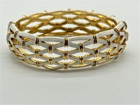 Rare Crown Trifari Gold Tone White Enamel Bracelet